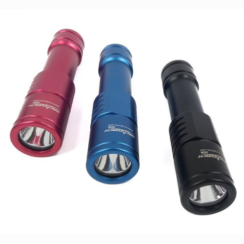 Latarka  nurkowa D520 - OrcaTorch